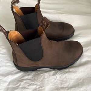 Men's Blundstone Brown Boots Style 2340